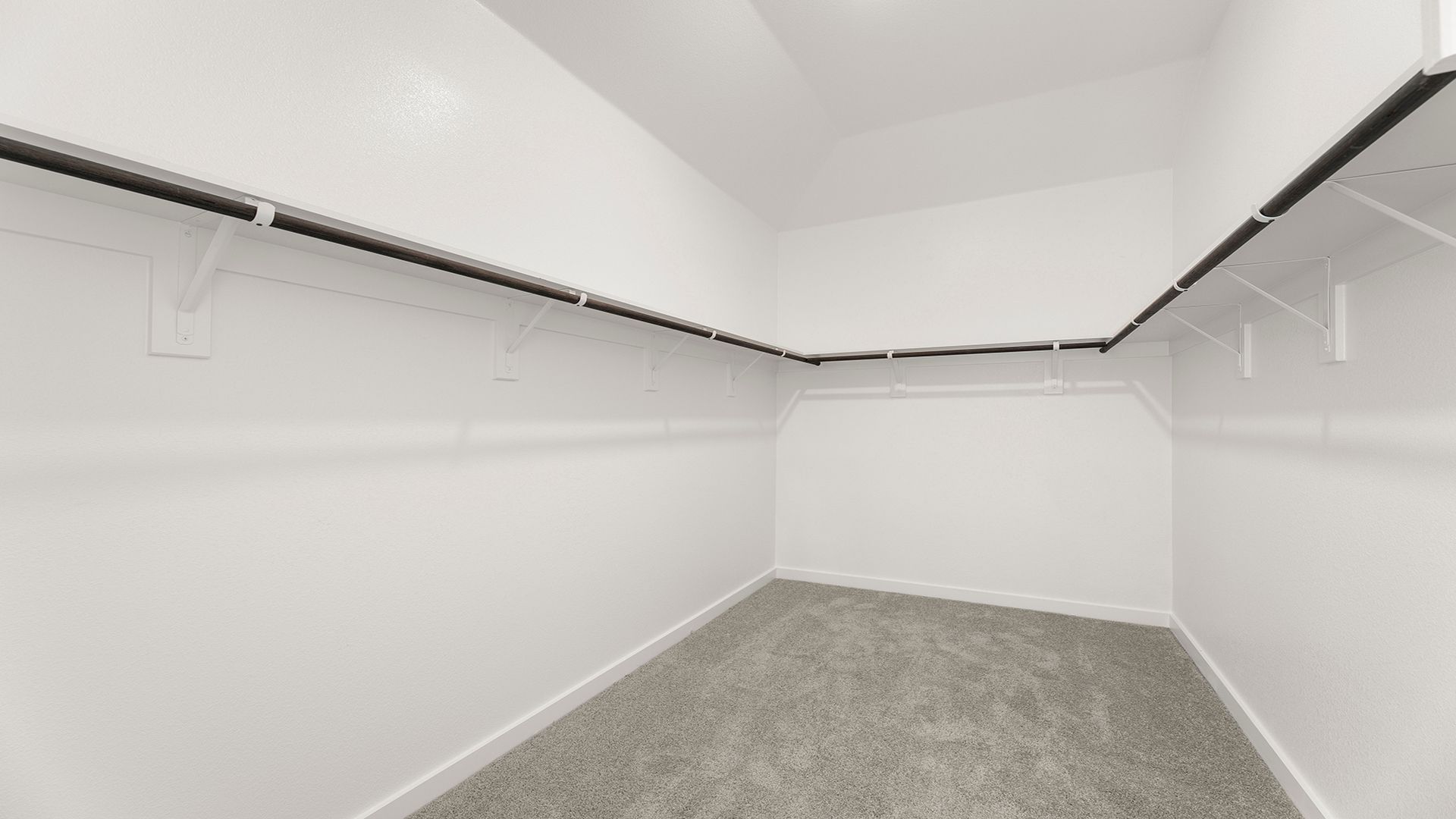23_24. 769 Grand Dale - Closet