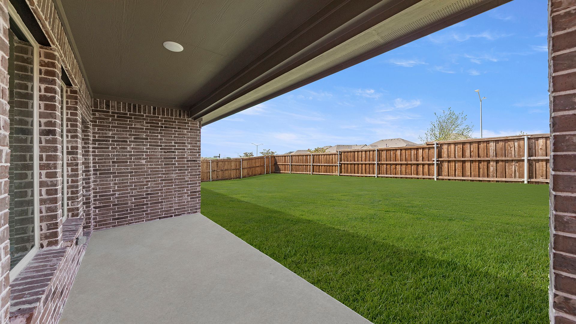 24_25. 753 Grand Dale - Patio