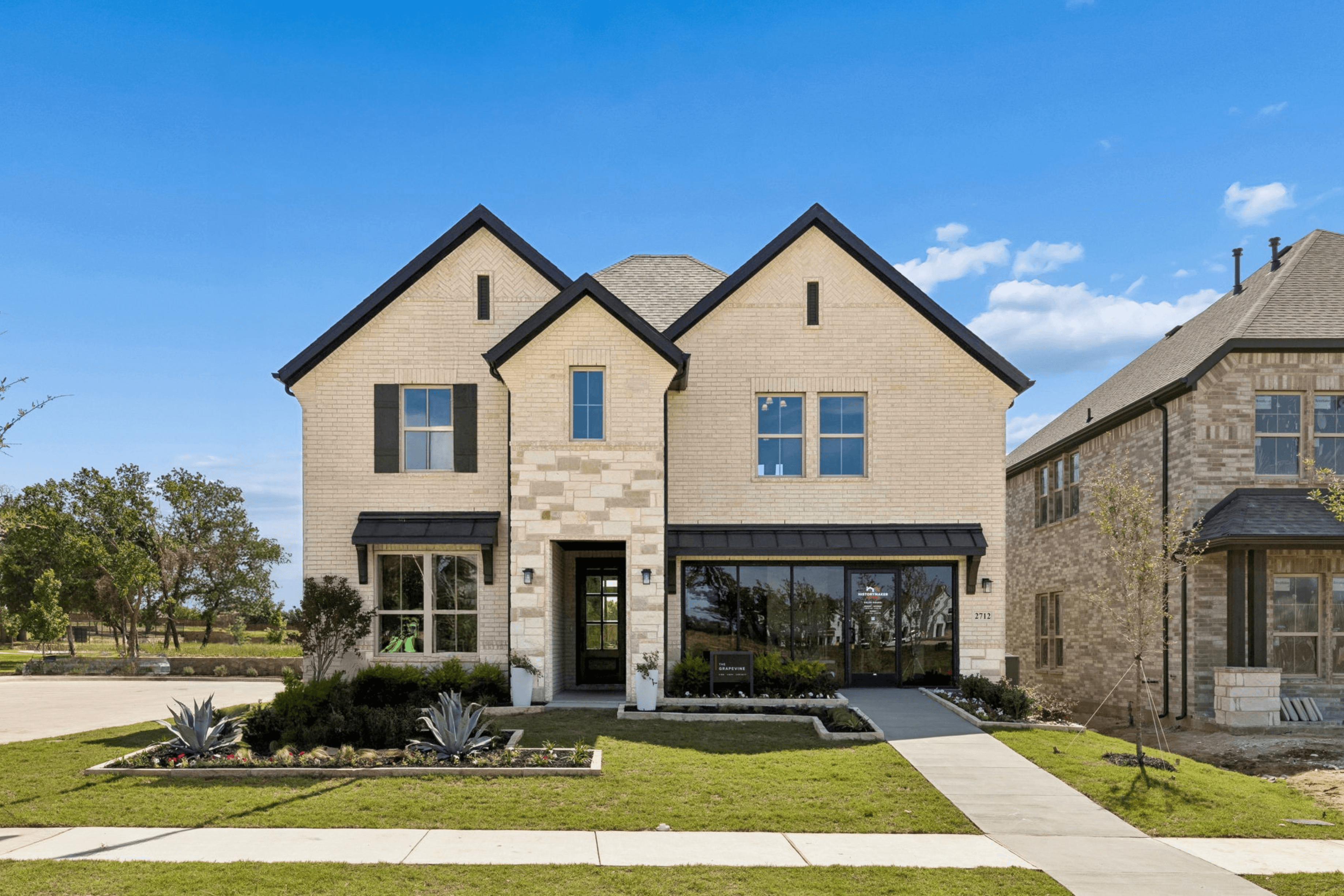 casa en Oak Ridge Park por HistoryMaker Homes