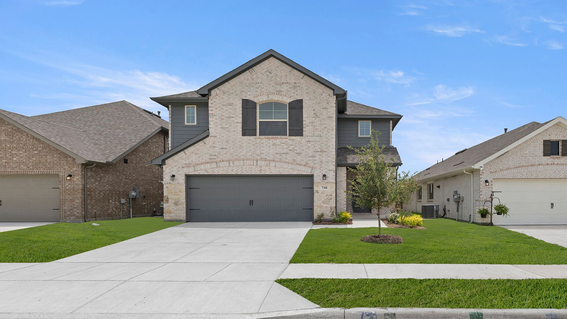 Rayburn III - Elevon: Lavon, Texas - HistoryMaker Homes   