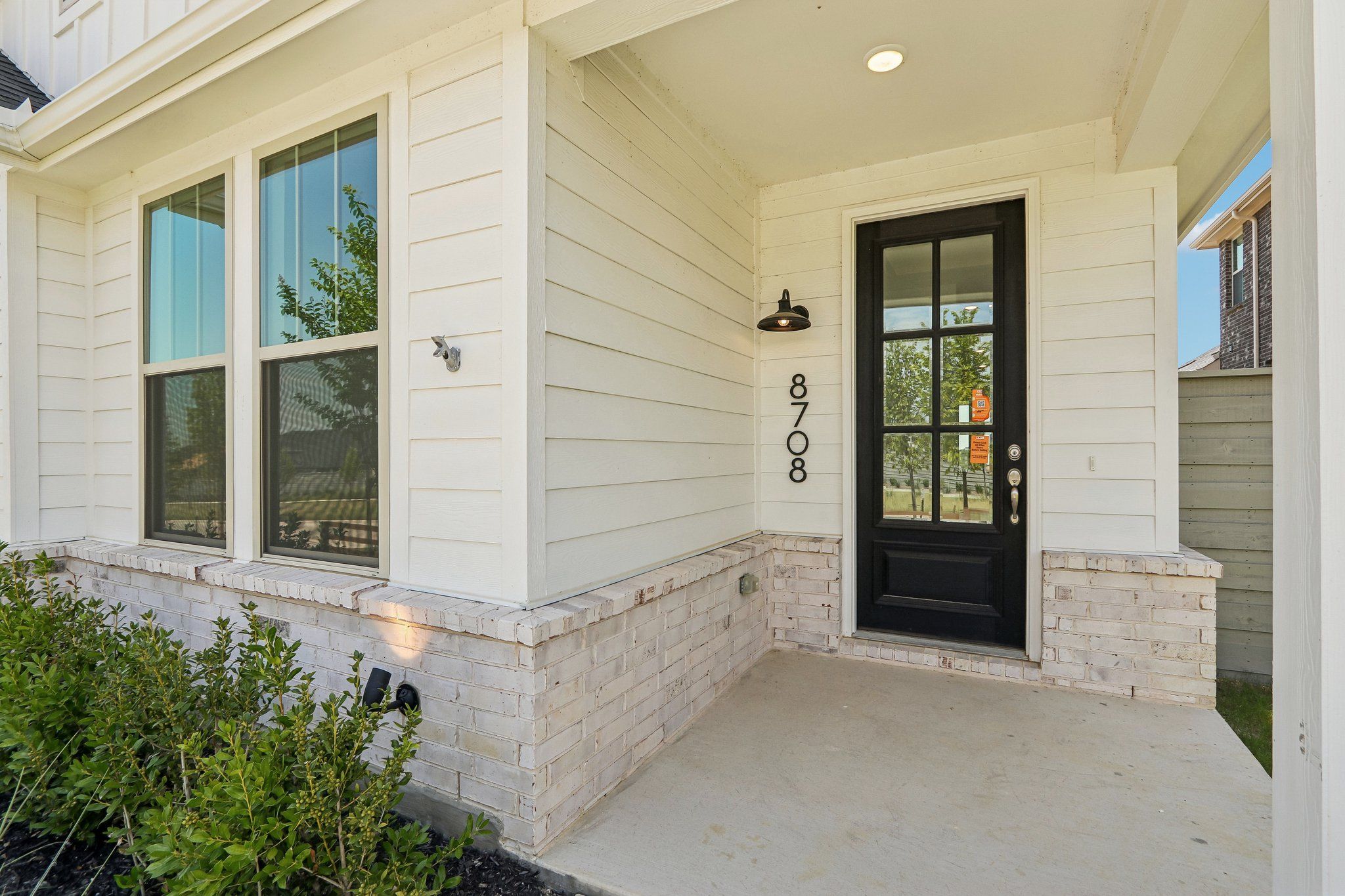 4-web-or-mls-Treeline Parkway-S0108-004