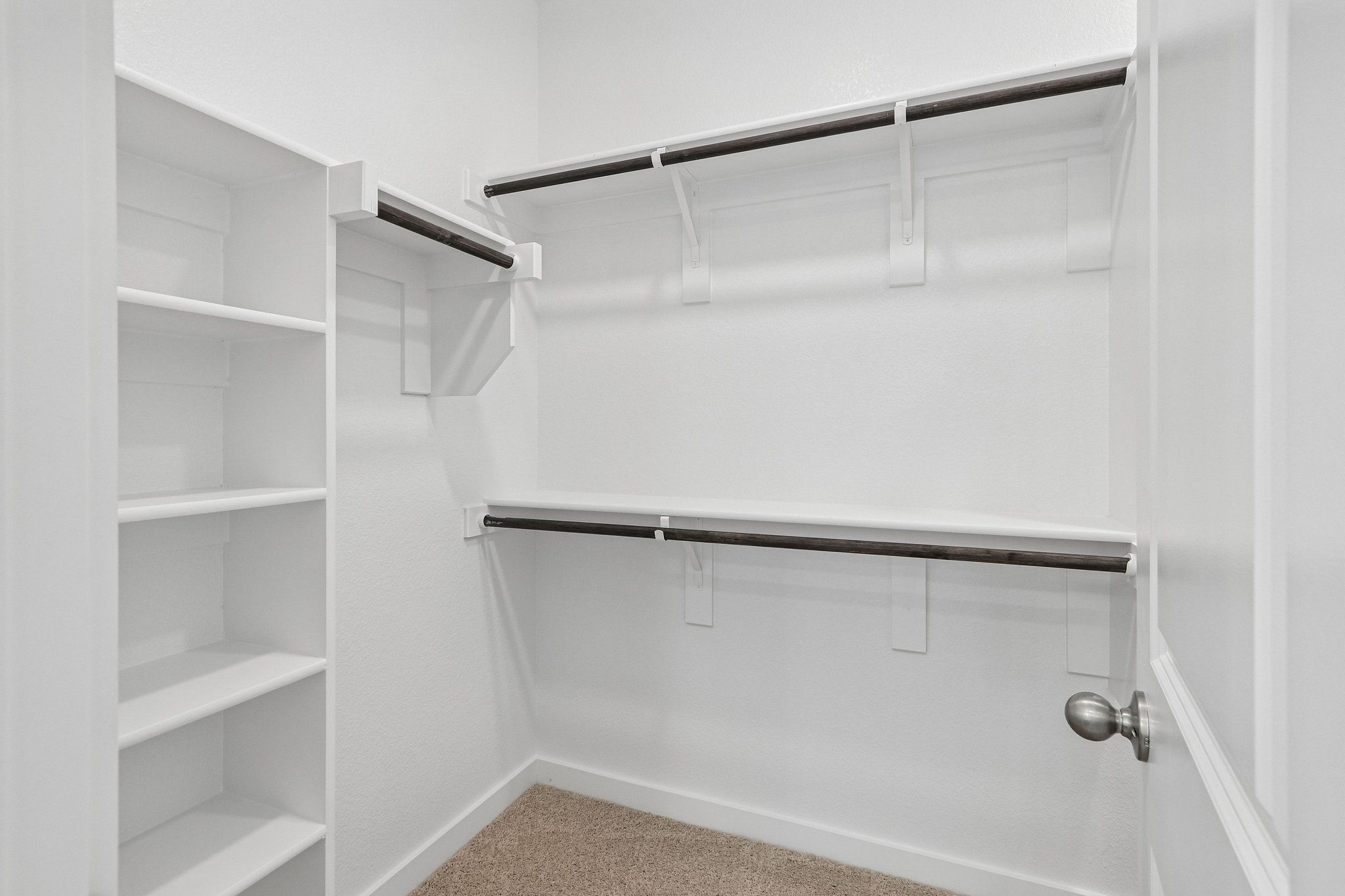 35-web-or-mls-Treeline Parkway-S0108-035