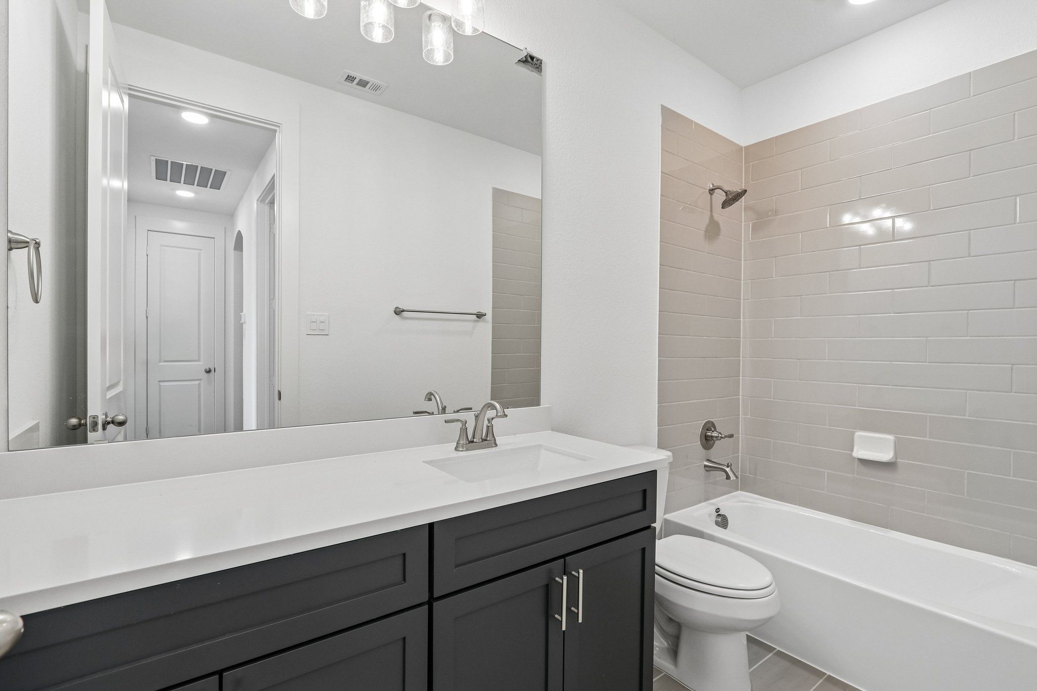 24-web-or-mls-Treeline Parkway-S0108-024
