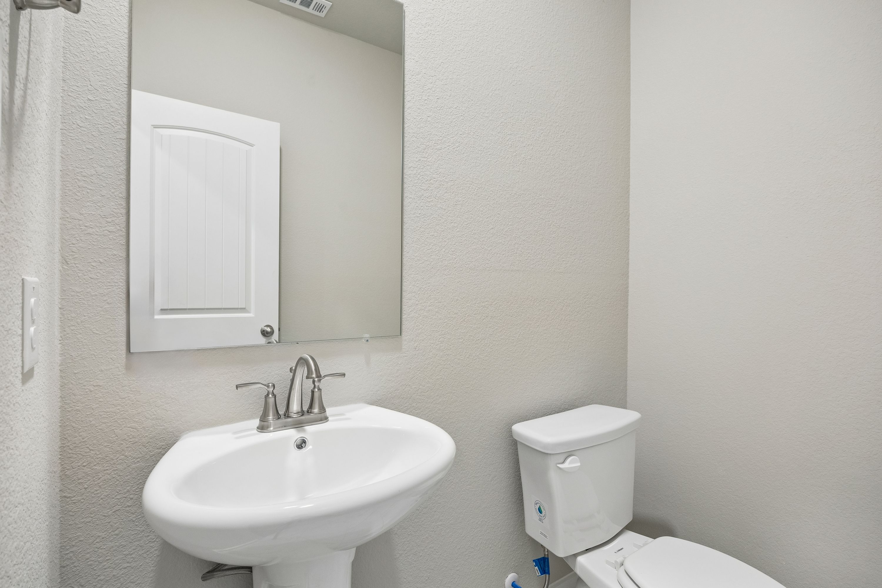 6-6920Freight_006