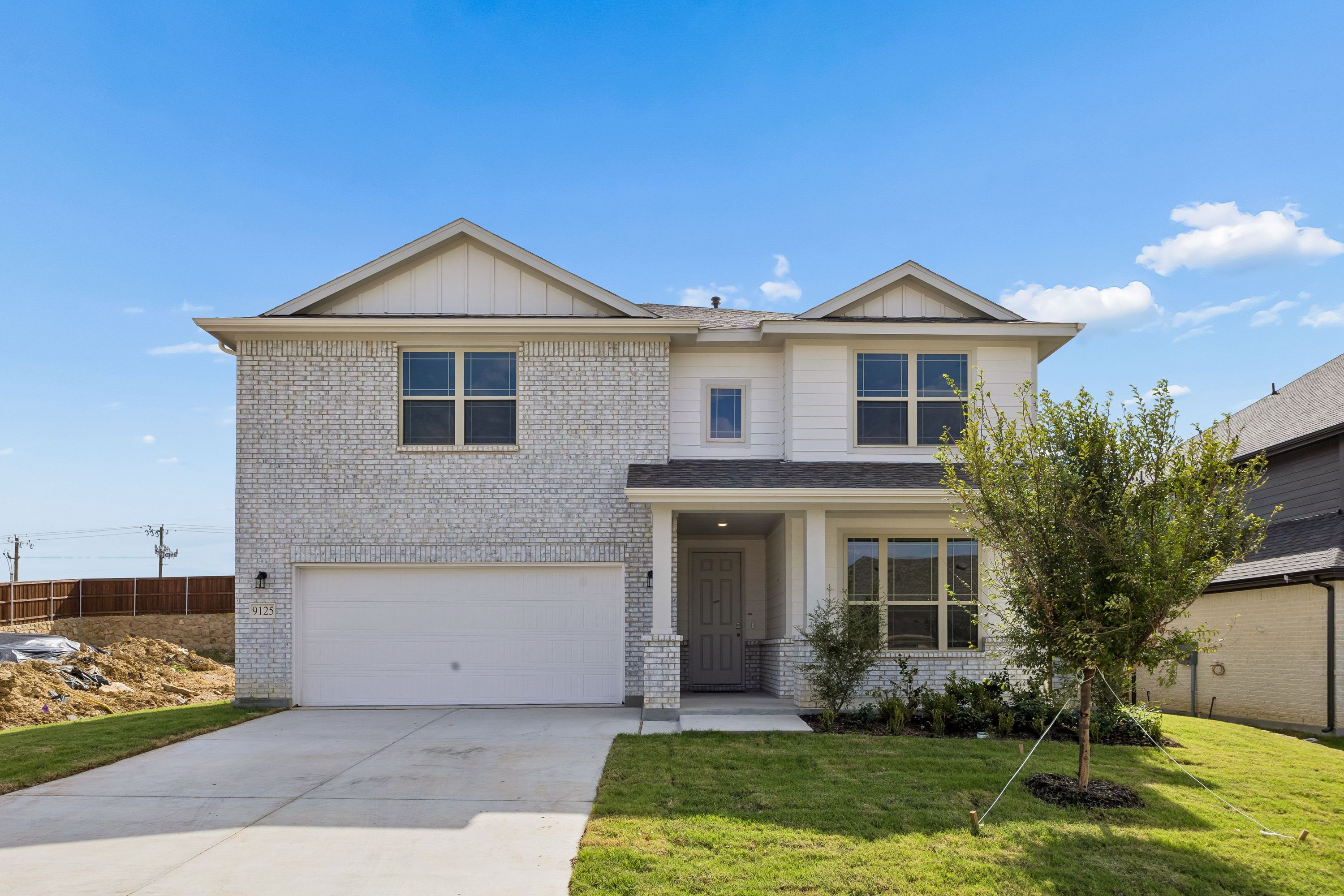 Hemlock II - Rocky Creek Crossing: Crowley, Texas - HistoryMaker Homes   