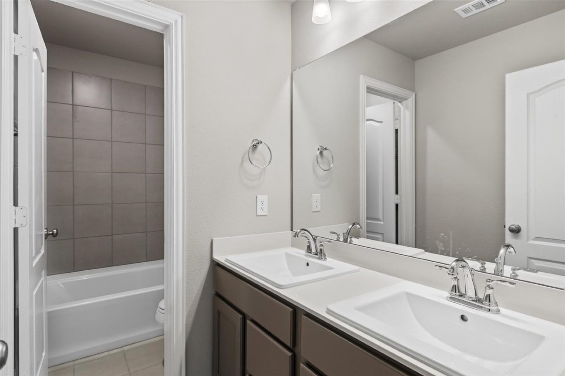 Crockett Floorplan 12