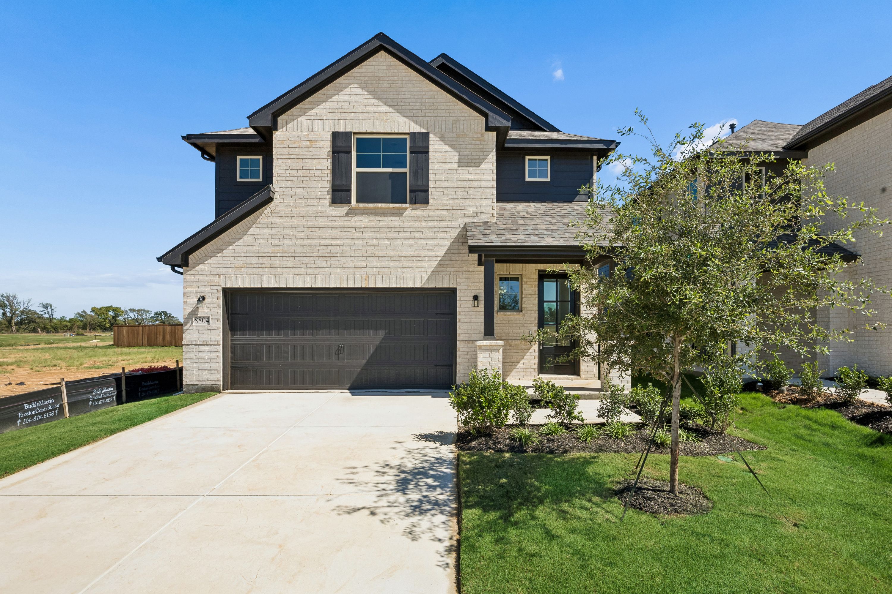 Holbrook II - Saratoga: Aubrey, Texas - HistoryMaker Homes   