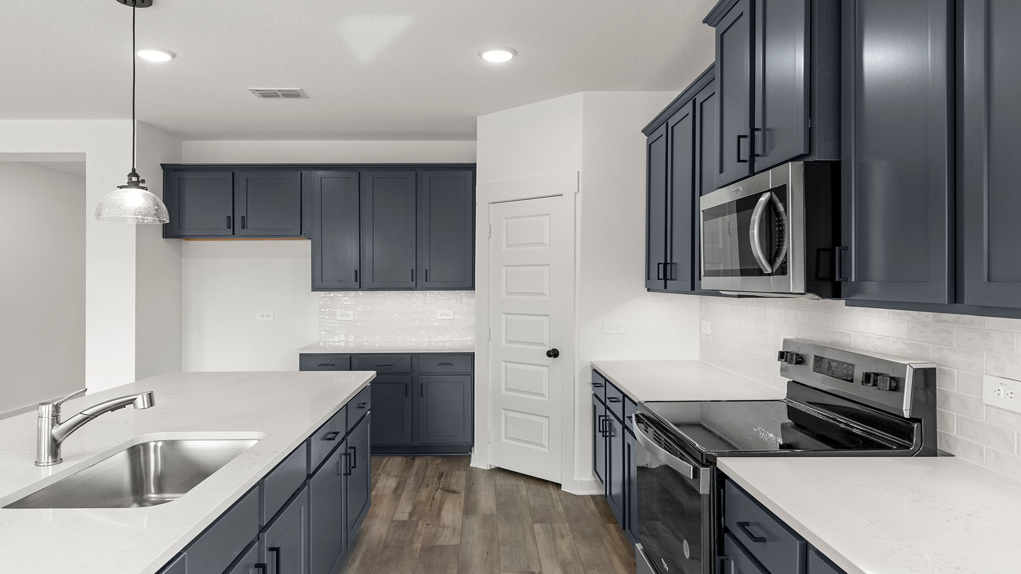 Boxwood III_Kitchen_2