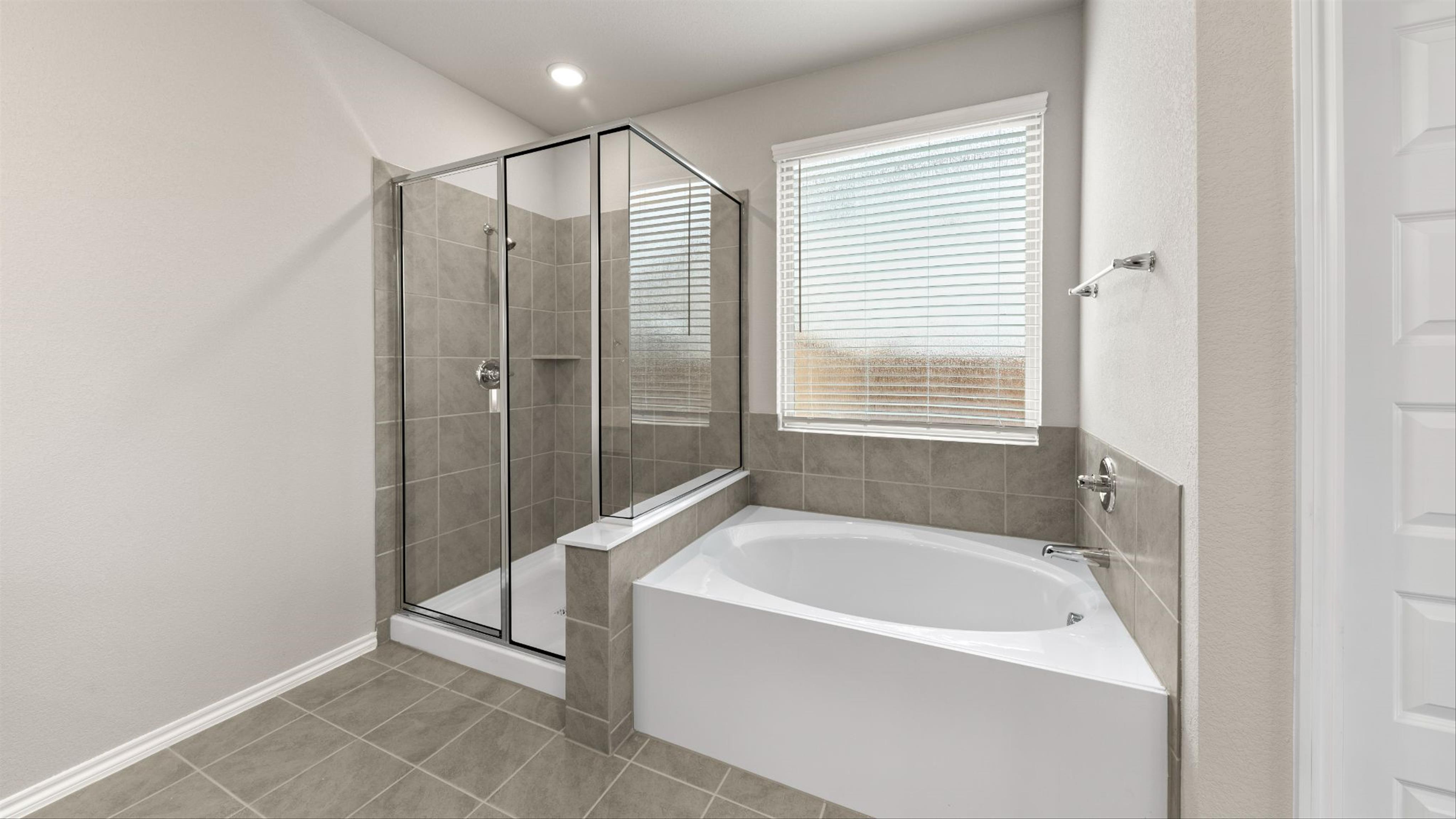 14 Ebony II Floor Plan