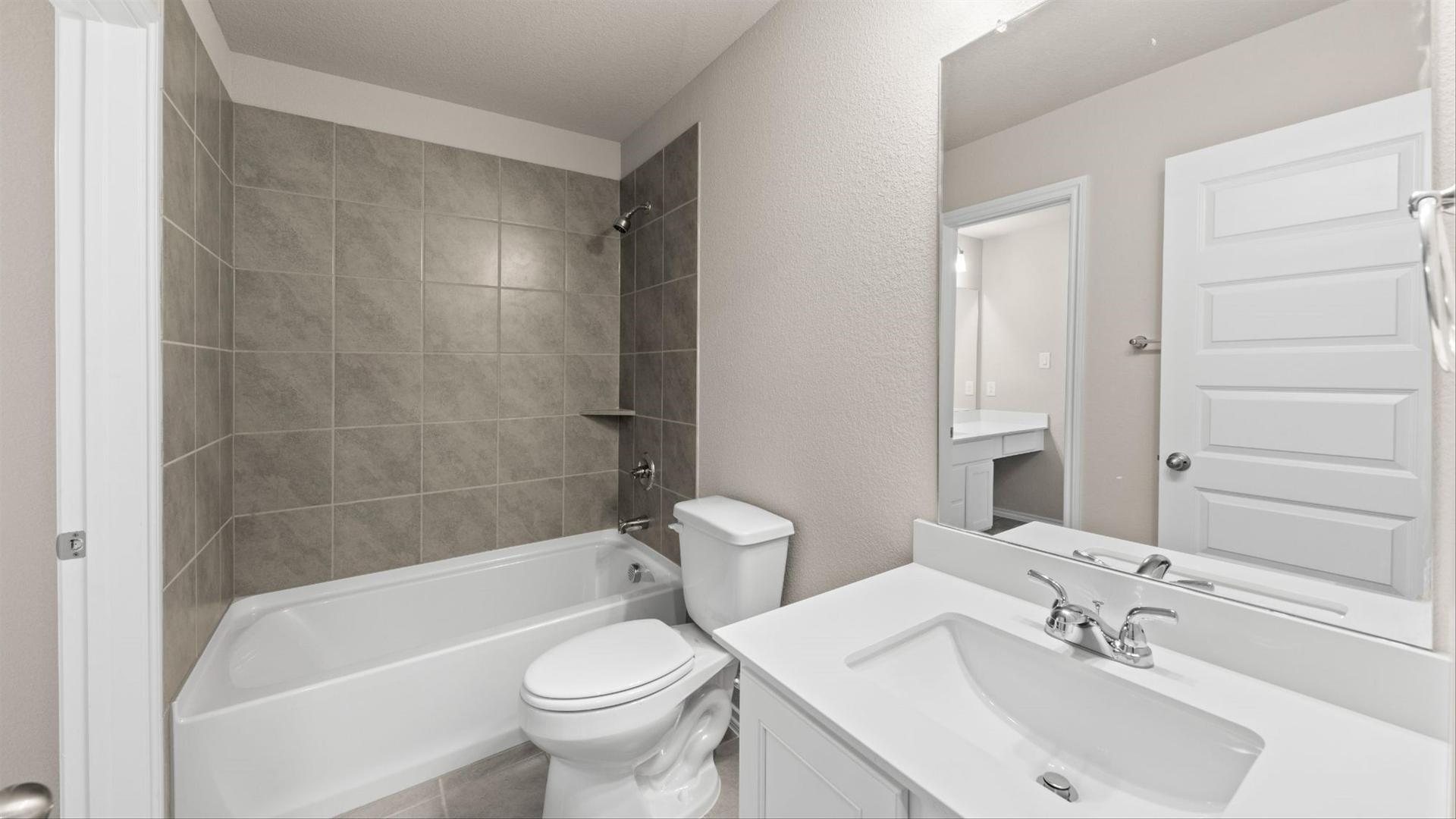 17 Ebony II Floor Plan