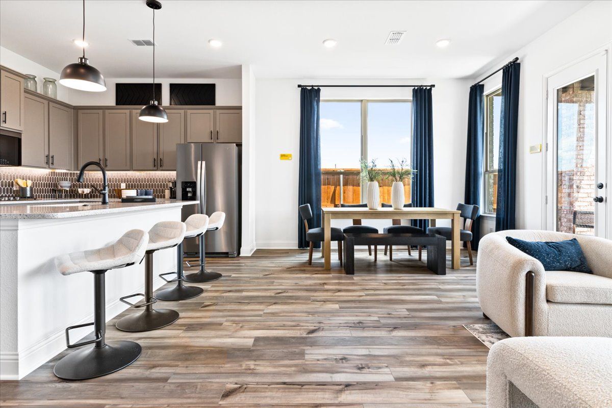 Hawthorn II Representative photo 7