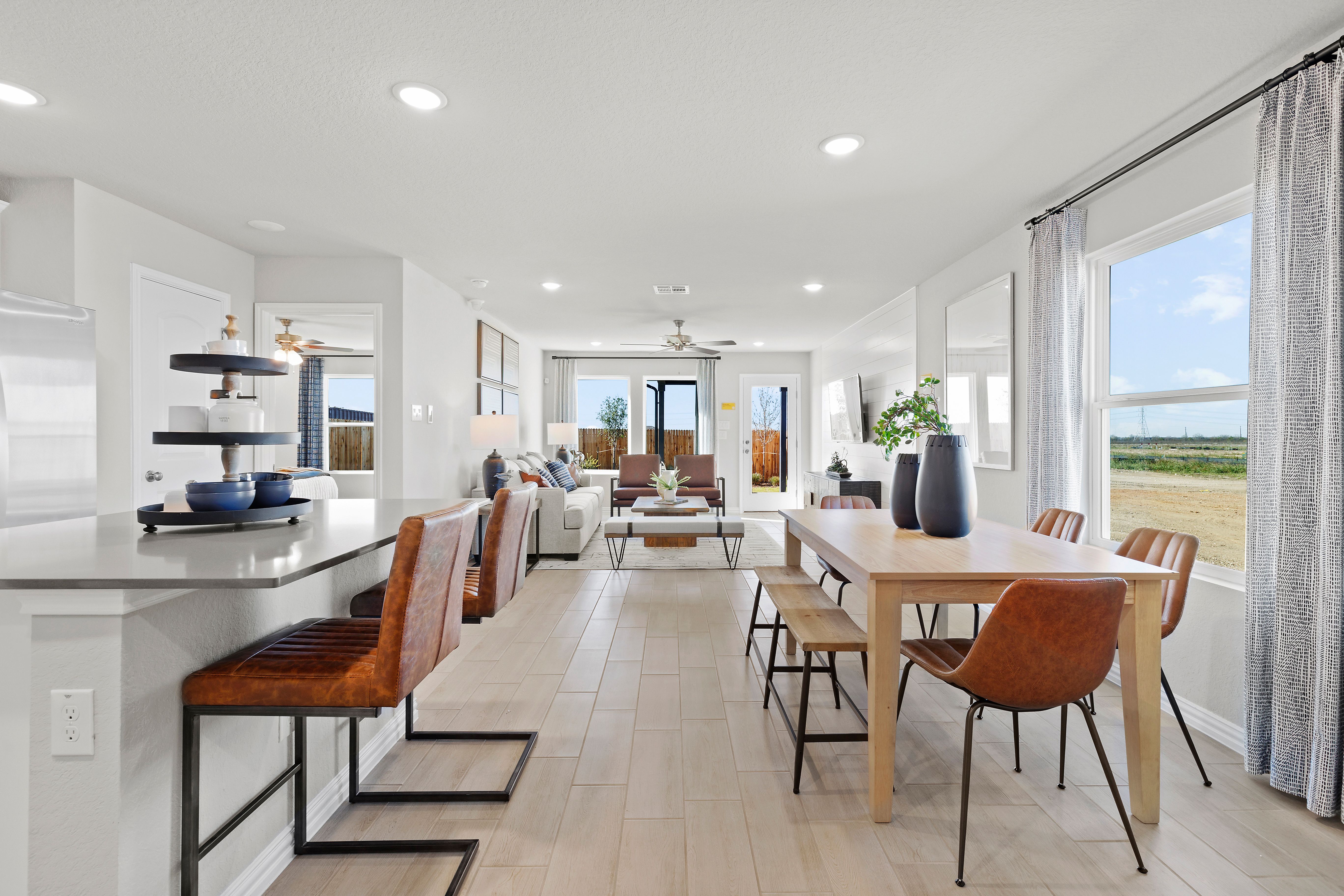 Ellis Representative Photo 01