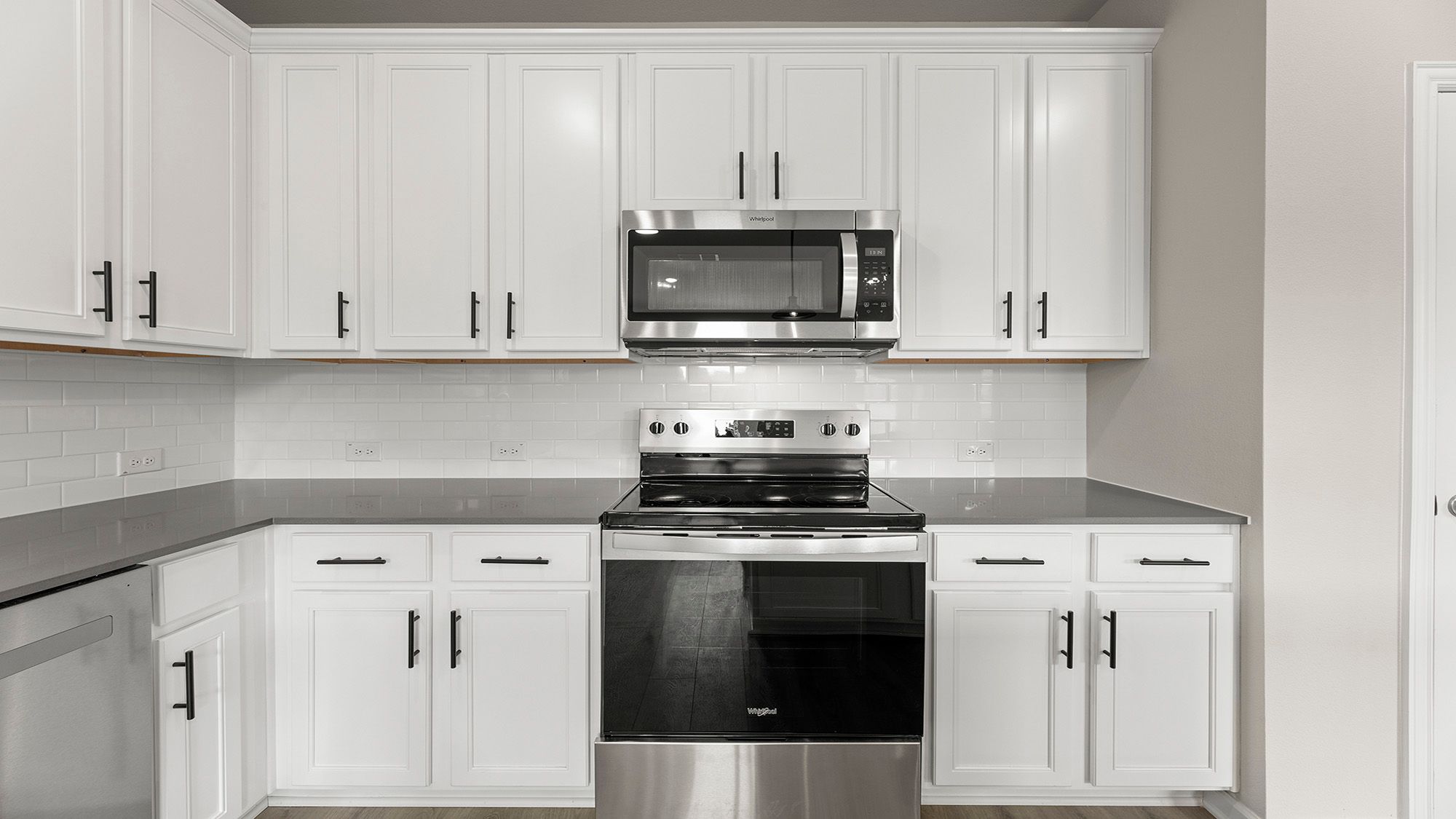 8_09. Montgomery - Kitchen (4)