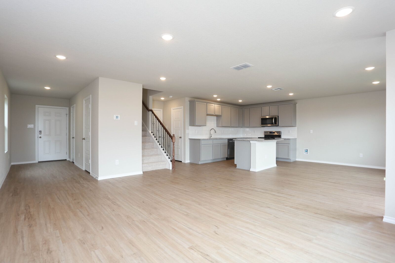 06_8656_Merlin_Cove6_mls