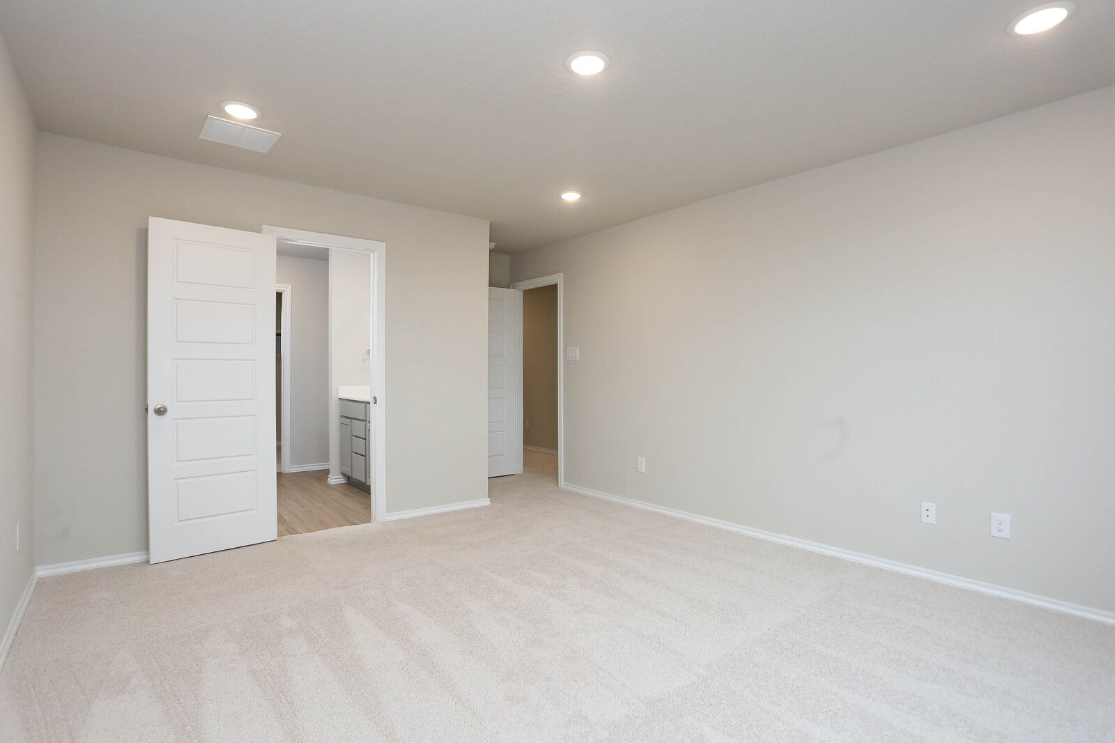 13_8656_Merlin_Cove13_mls