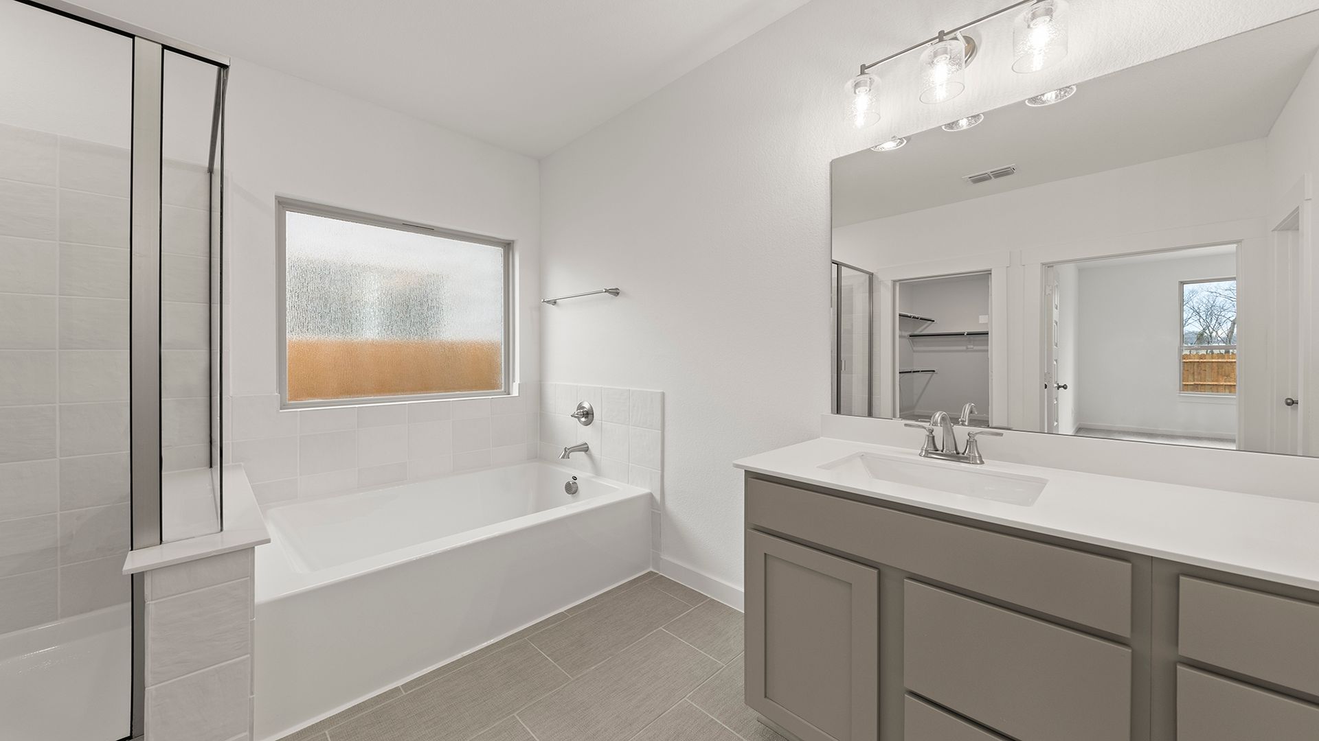 Olive Primary Bath 4