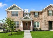 Heartland Townhomes por HistoryMaker Homes en Dallas Texas