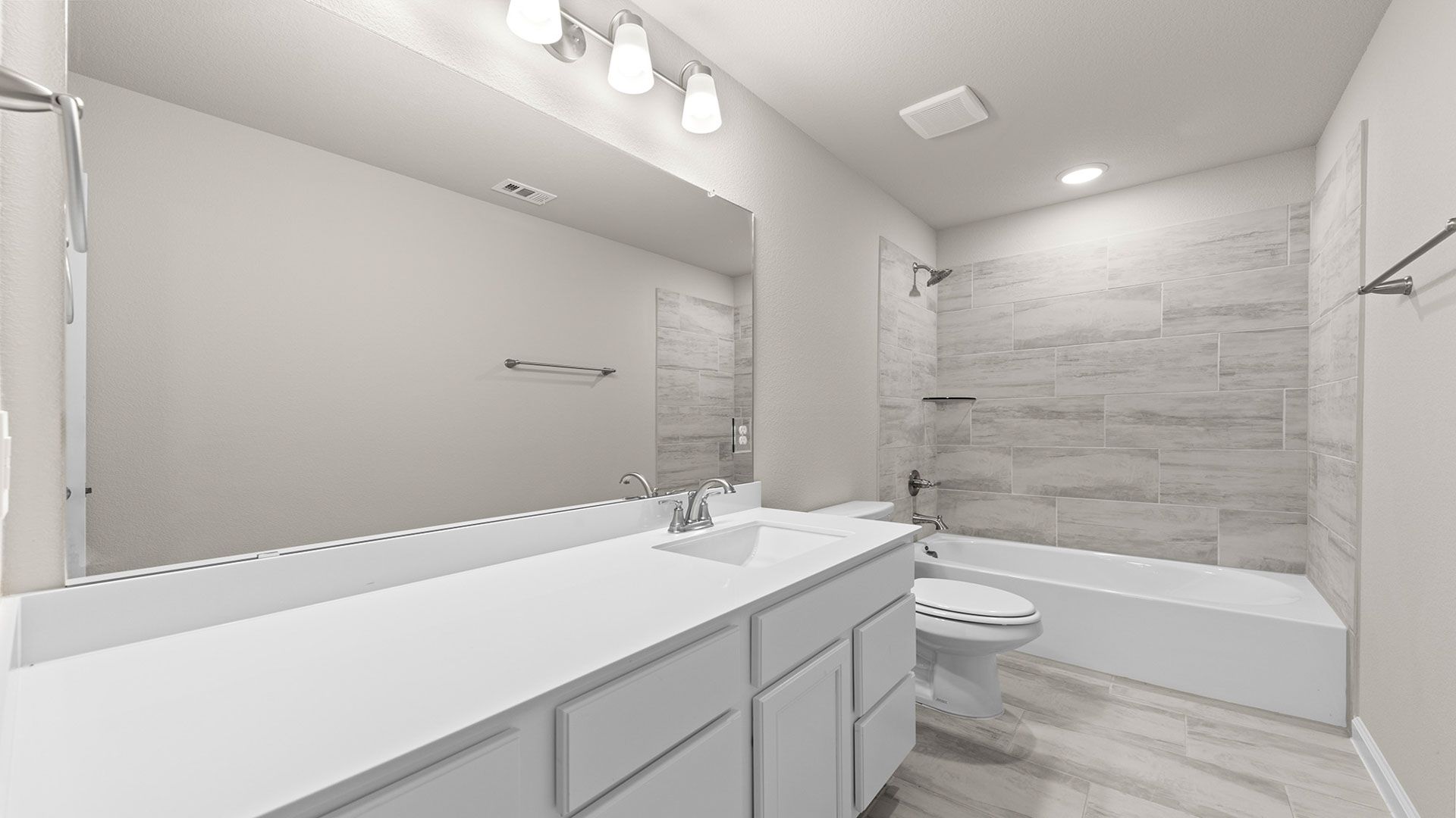 Holbrook ll Floorplan 17