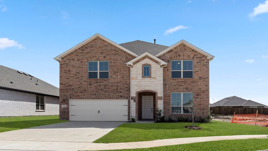 744 Tawny Turn (Cypress II)