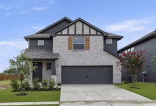 Holbrook II - Keeneland: Aubrey, Texas - HistoryMaker Homes