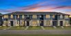 casa en Seven Oaks Townhomes por HistoryMaker Homes