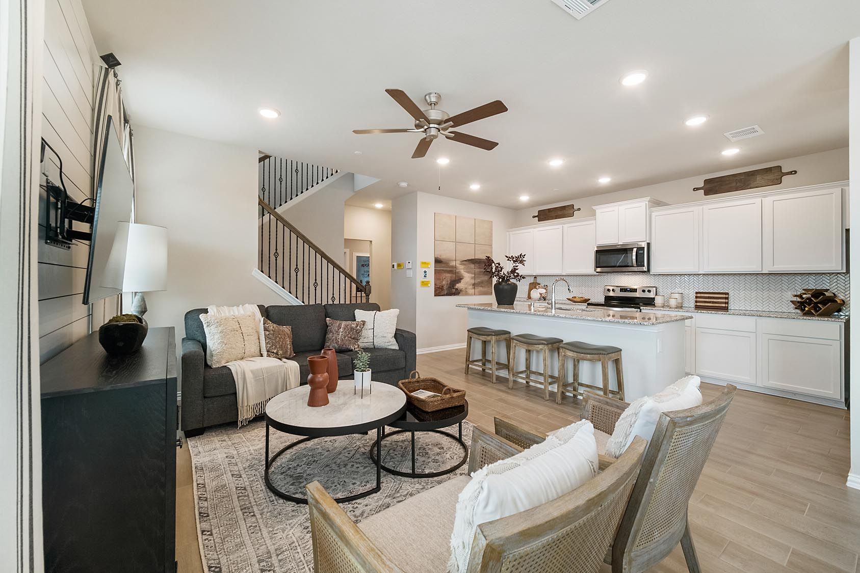 casa en Seven Oaks Townhomes por HistoryMaker Homes