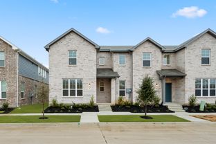 Bowie 5A1 - Mockingbird Estates Townhomes: Fort Worth, Texas - HistoryMaker Homes