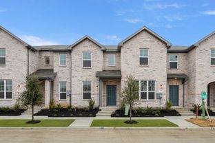 Crockett 5A3 - Mockingbird Estates Townhomes: Fort Worth, Texas - HistoryMaker Homes