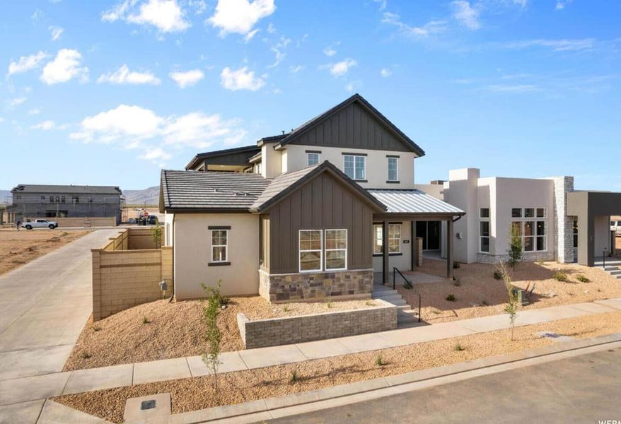 Chantelle S Villas, Phoenix, AZ Real Estate & Homes with 1+ Baths
