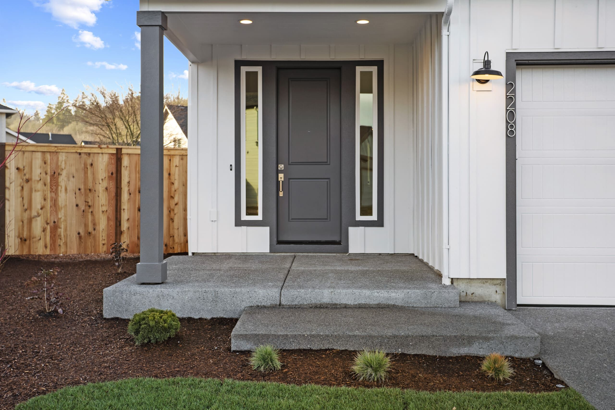 2233 Ash St (The 2336)