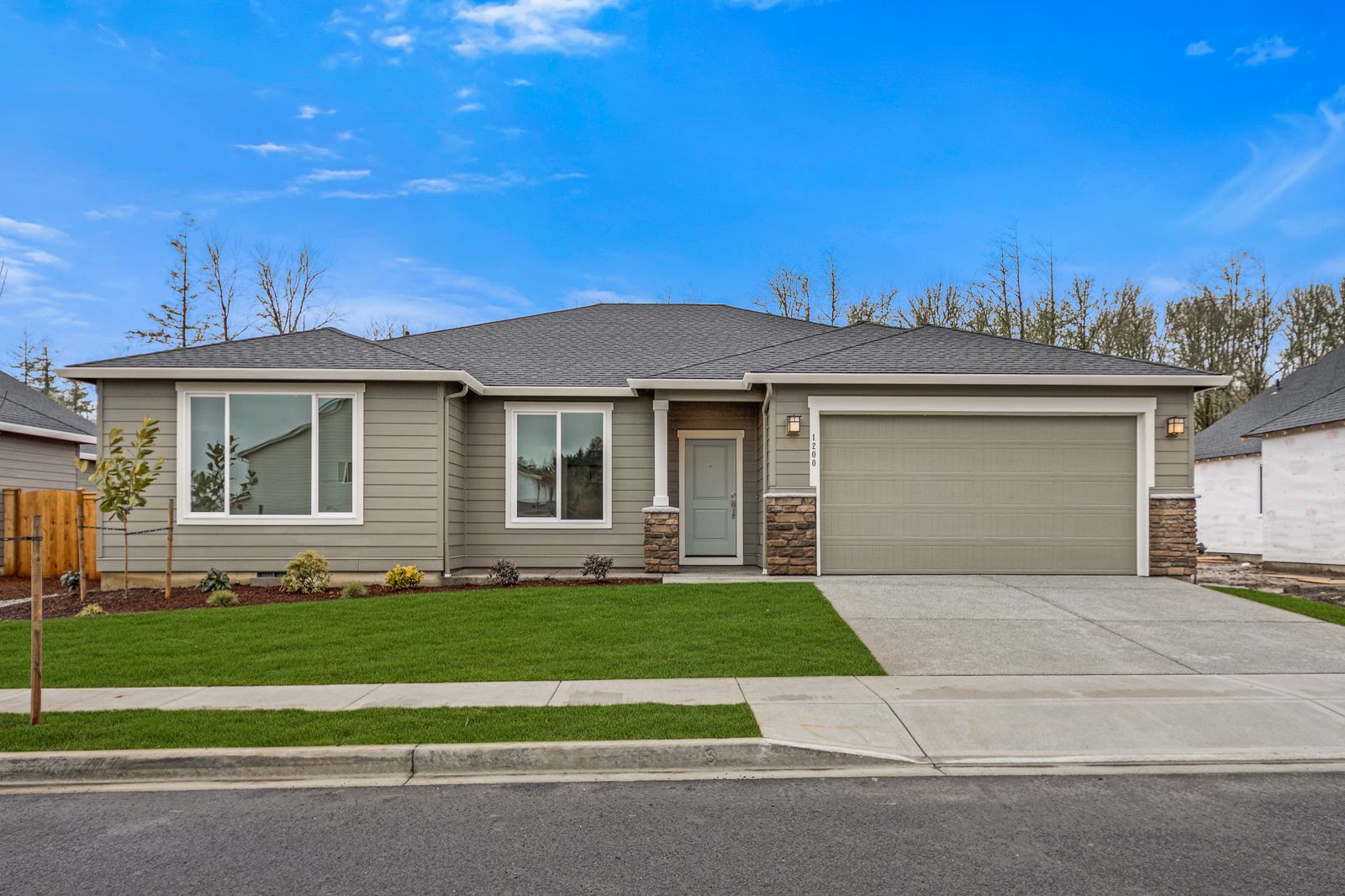 10631 Se Heritage Rd. Happy Valley, OR 97086