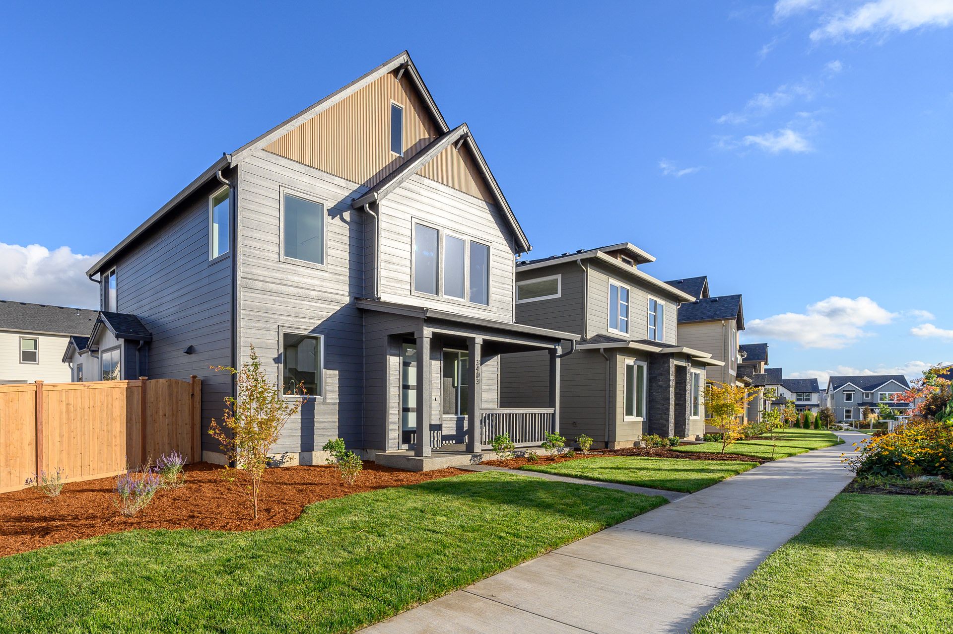 Reed's 1307 1877A 2 Car WEB (21)