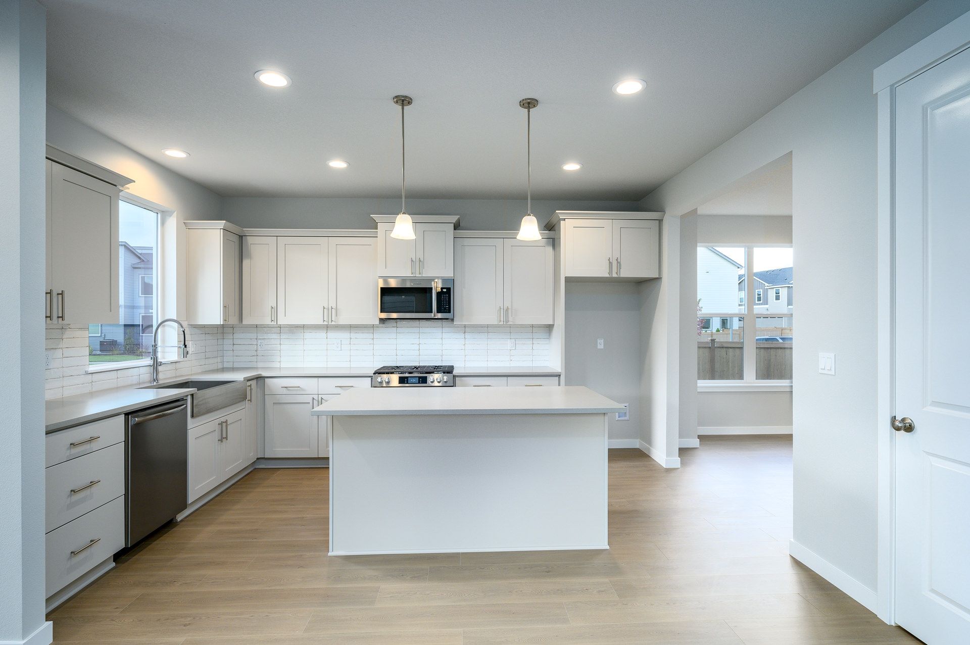 Reed's 1307 1877A 2 Car WEB (35)