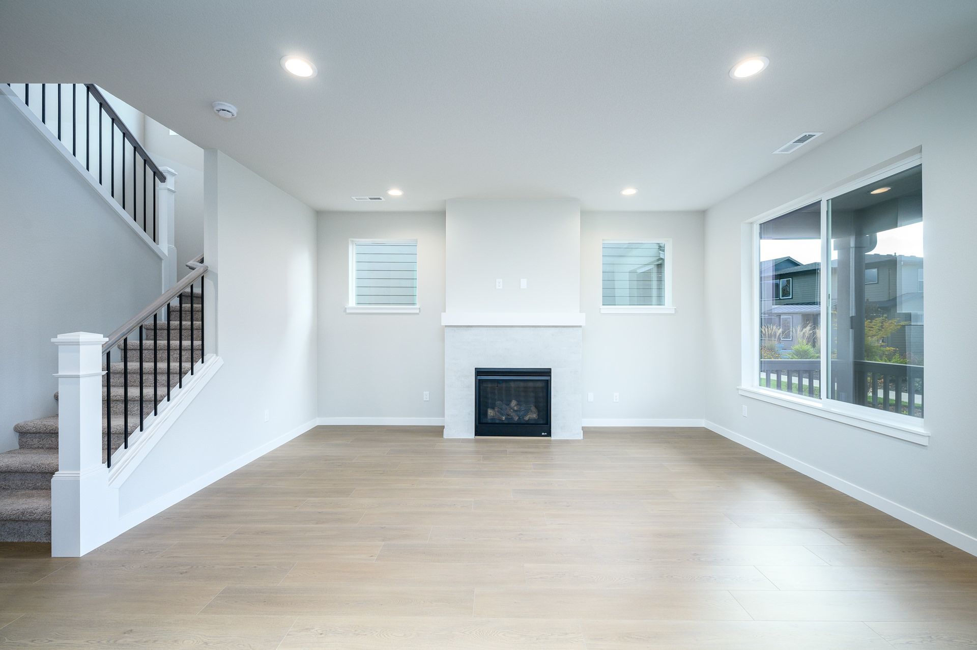 Reed's 1307 1877A 2 Car WEB (32)