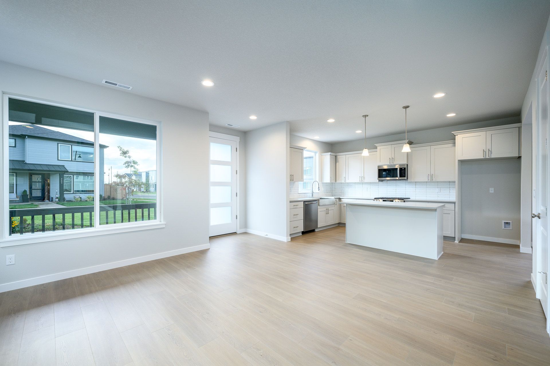 Reed's 1307 1877A 2 Car WEB (31)