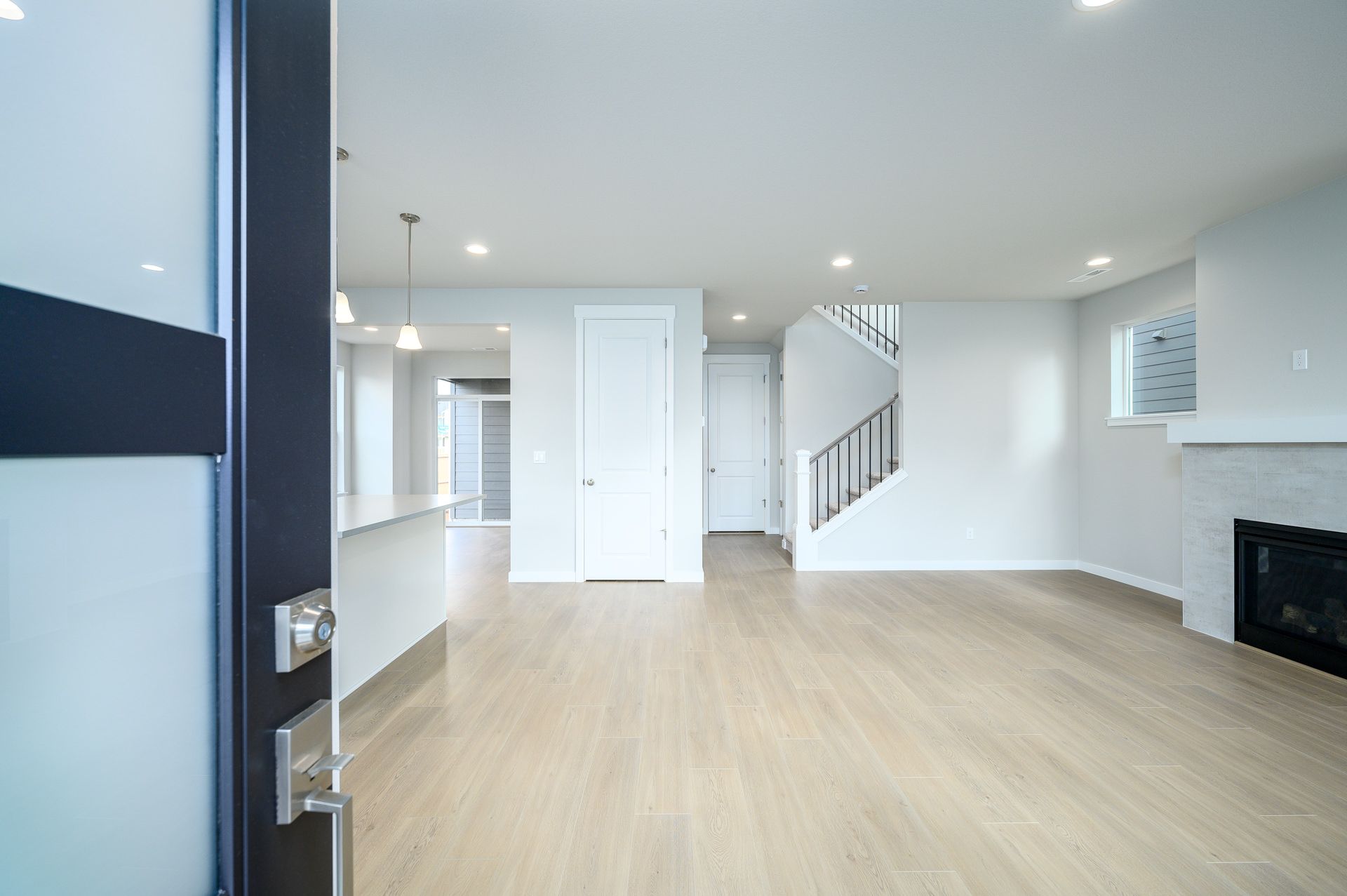 Reed's 1307 1877A 2 Car WEB (26)