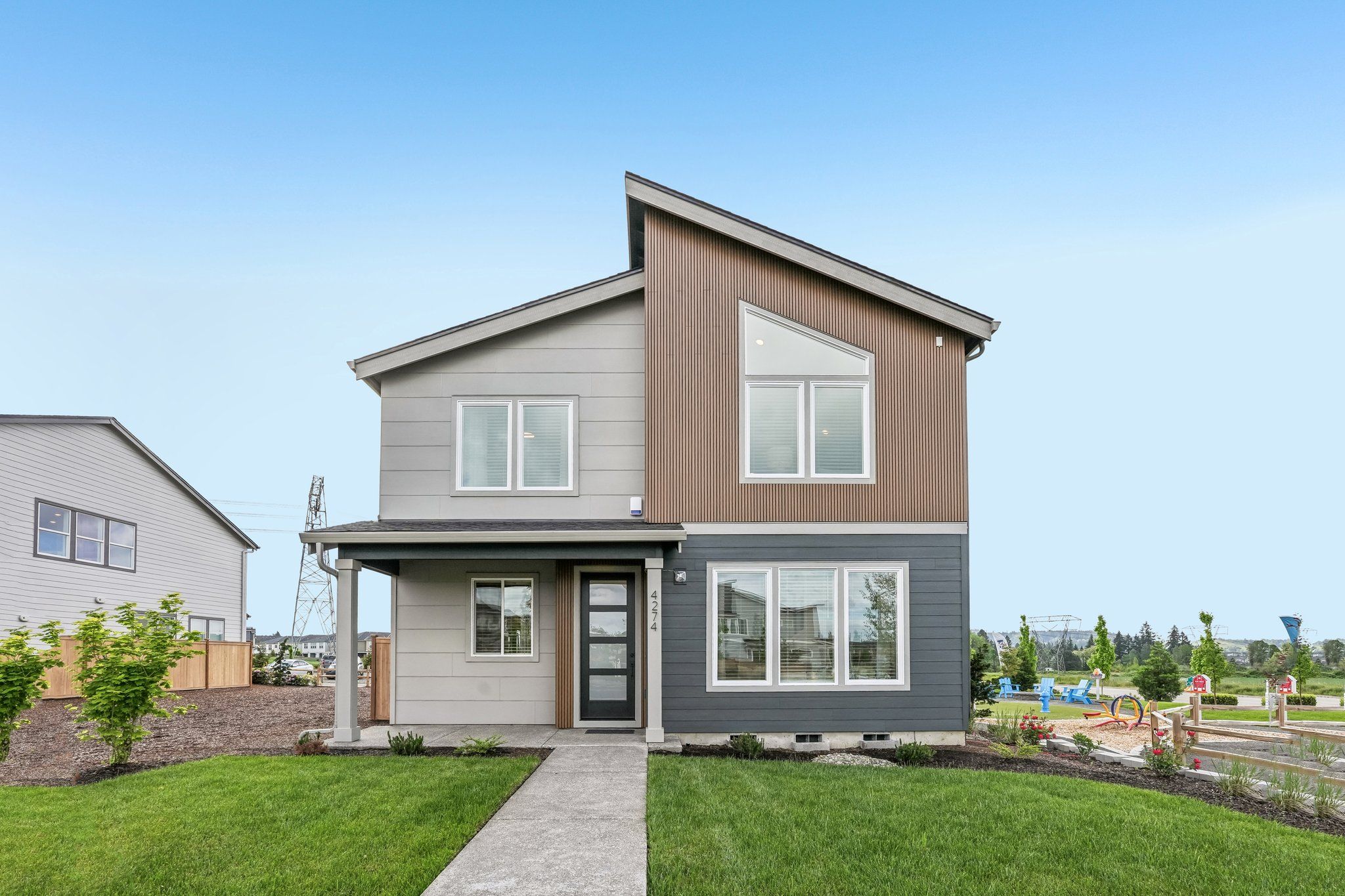 Reed's Crossing por Holt Homes en Portland-Vancouver Oregon
