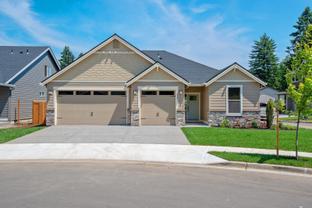 The 2001 - Eagle Point: Eagle Point, Oregon - Holt Homes