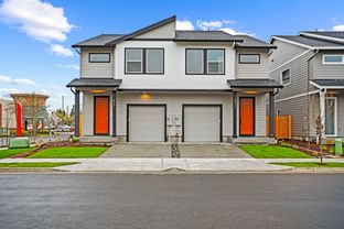 The 1520 - East Mountain: Eugene, Oregon - Holt Homes