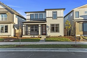 8185 SE Quincy St (The 2084)