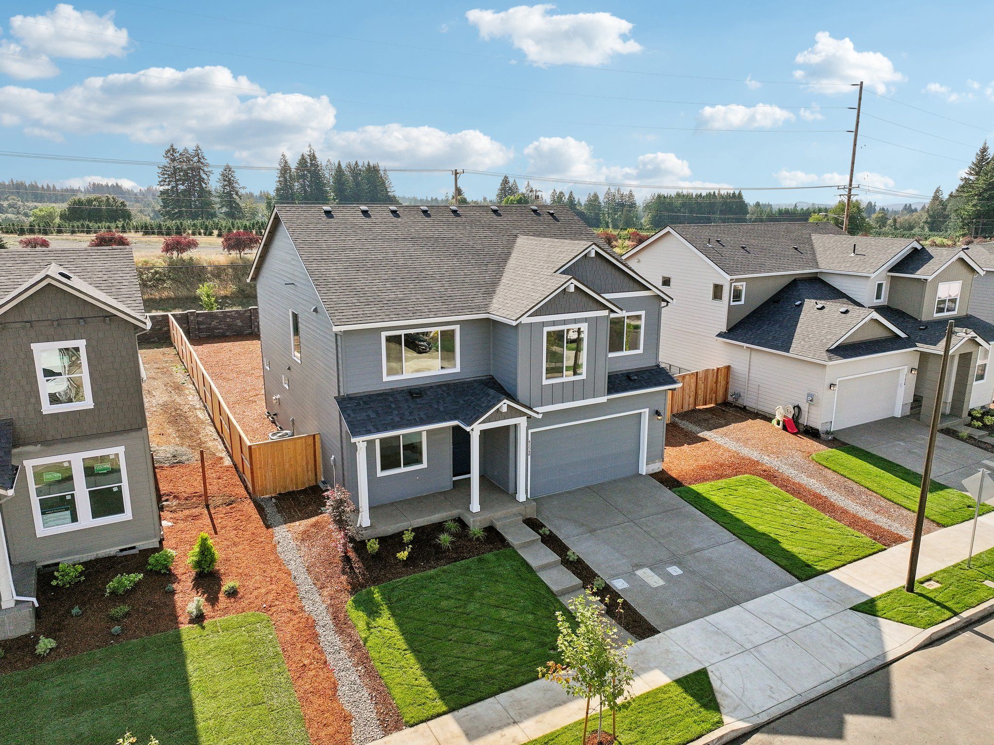 41540 Metolius Ave (The 2676)