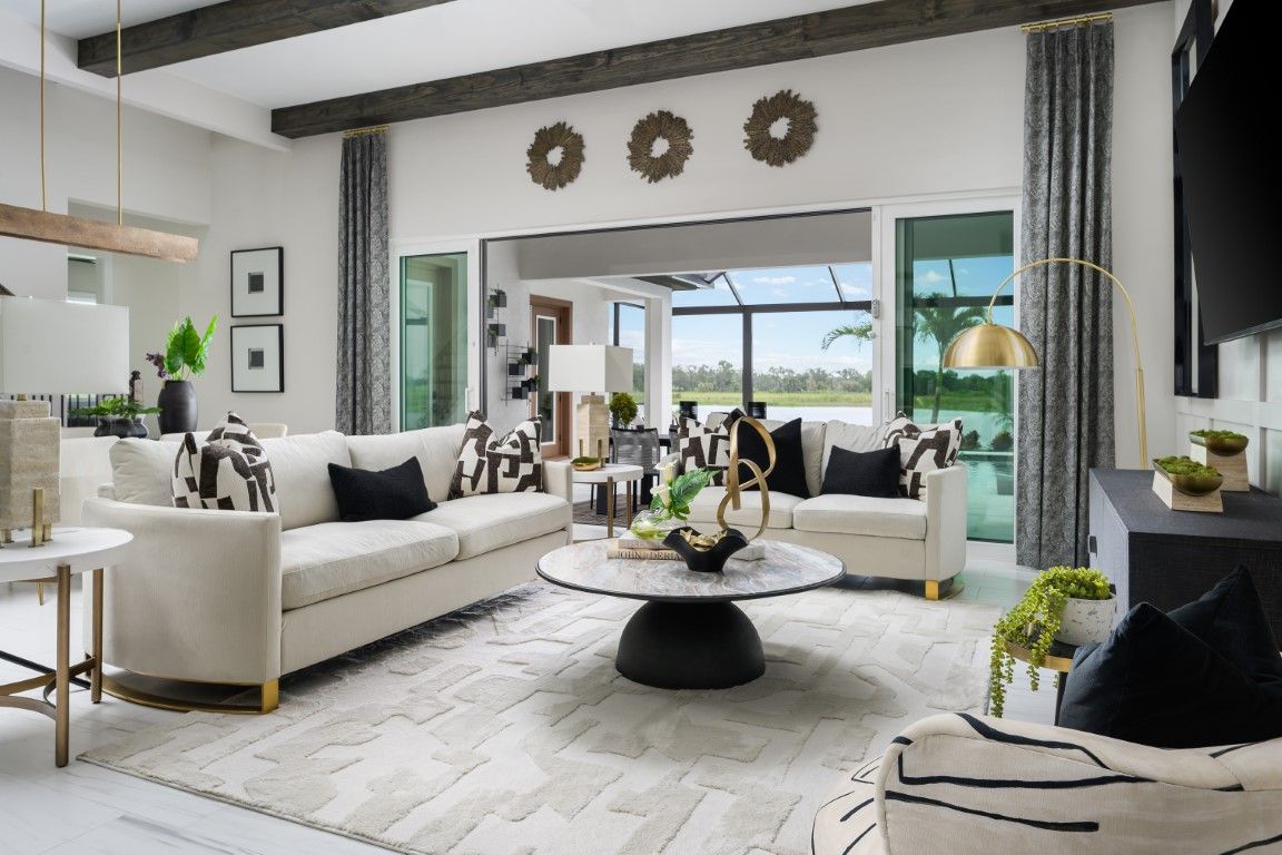 Grand Room Key Largo II at Crosswind Ranch