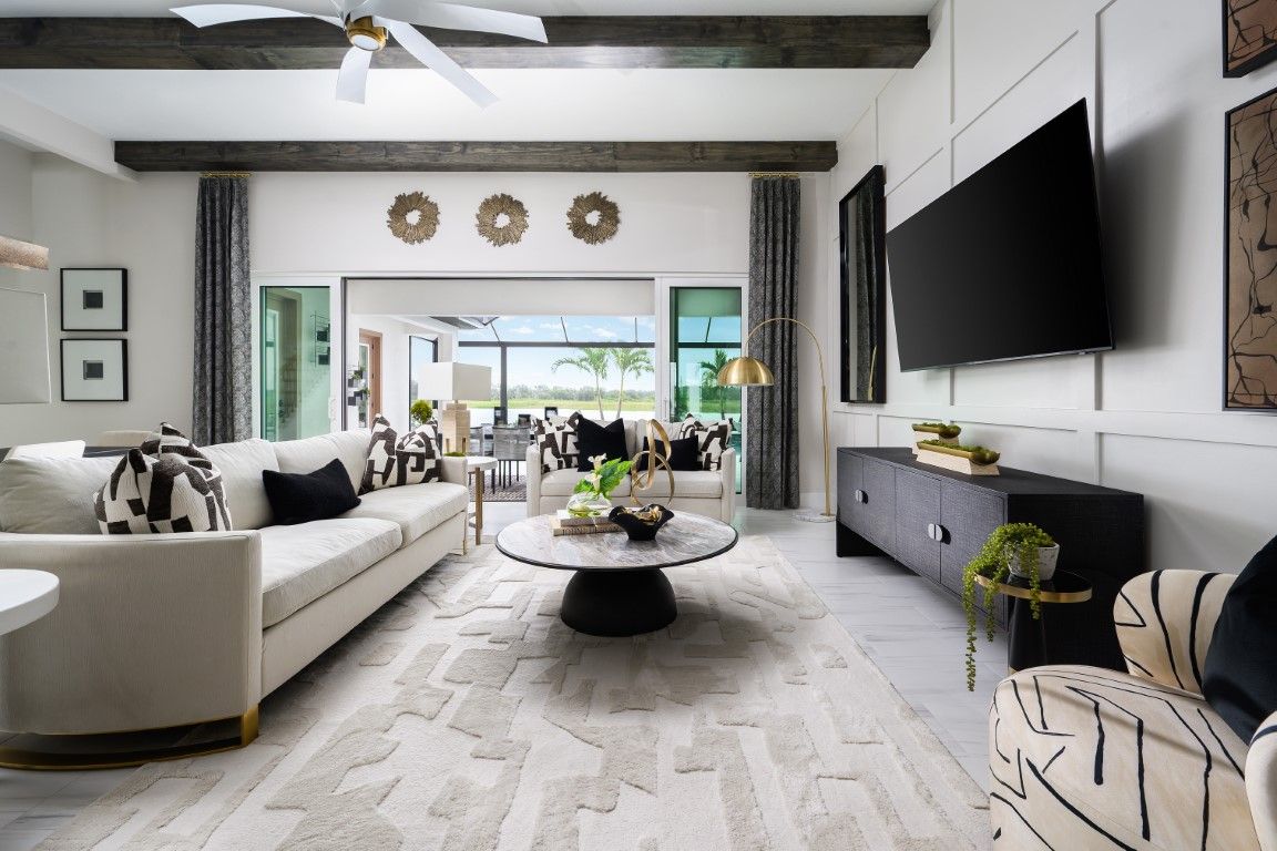 Grand Room Key Largo II at Crosswind Ranch