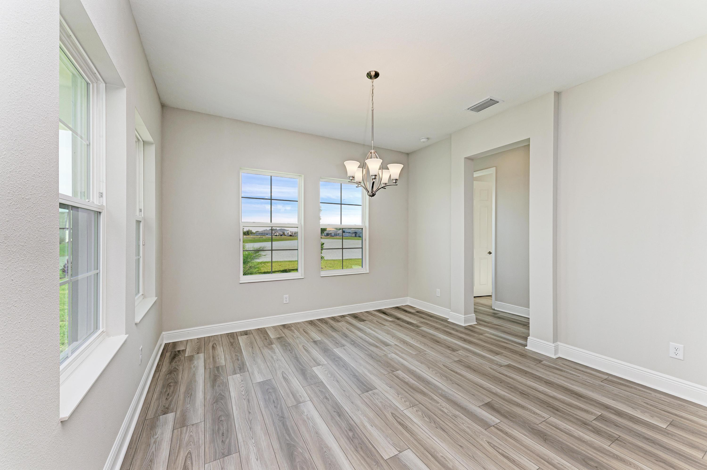 10148 Surrey Rose Dr - Dining Room