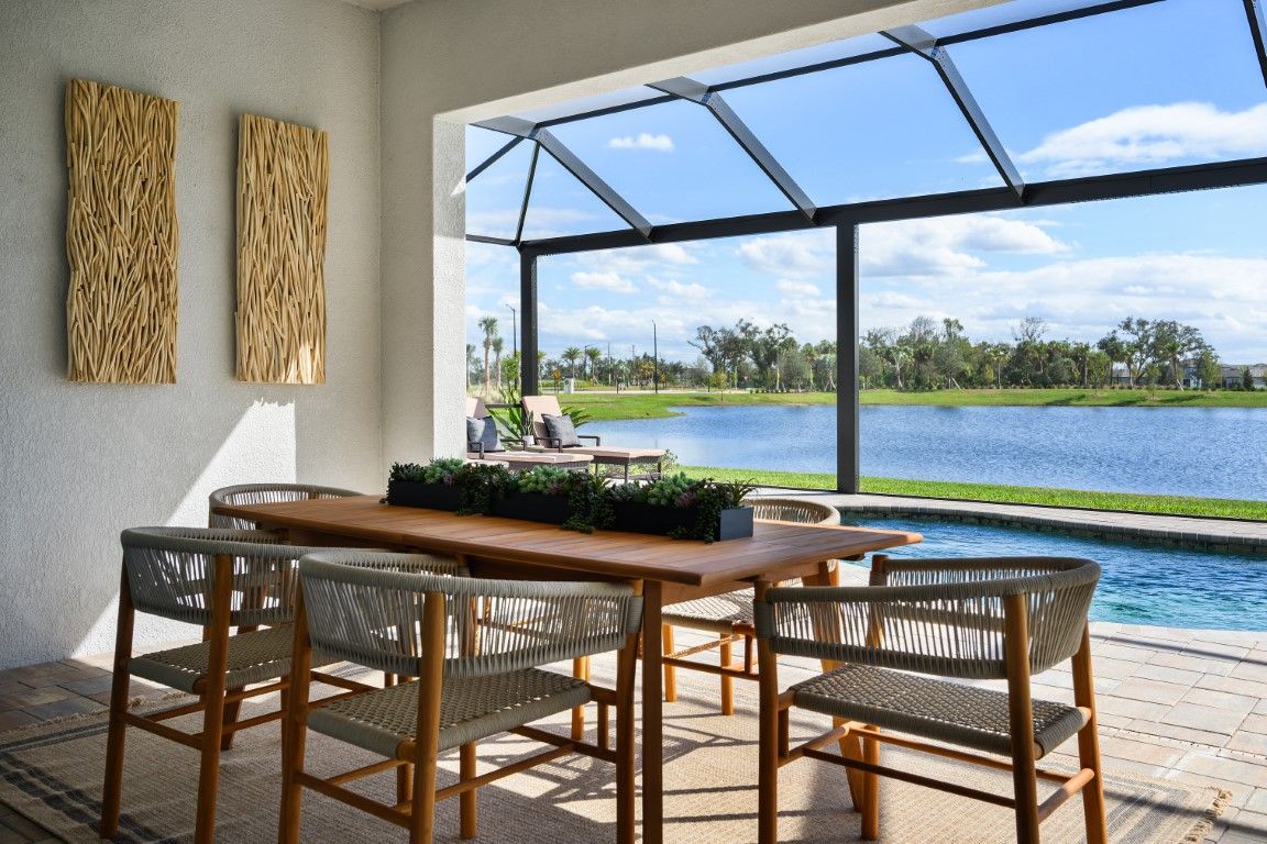 Bayport II at Oakfield - Covered Lanai and Pool