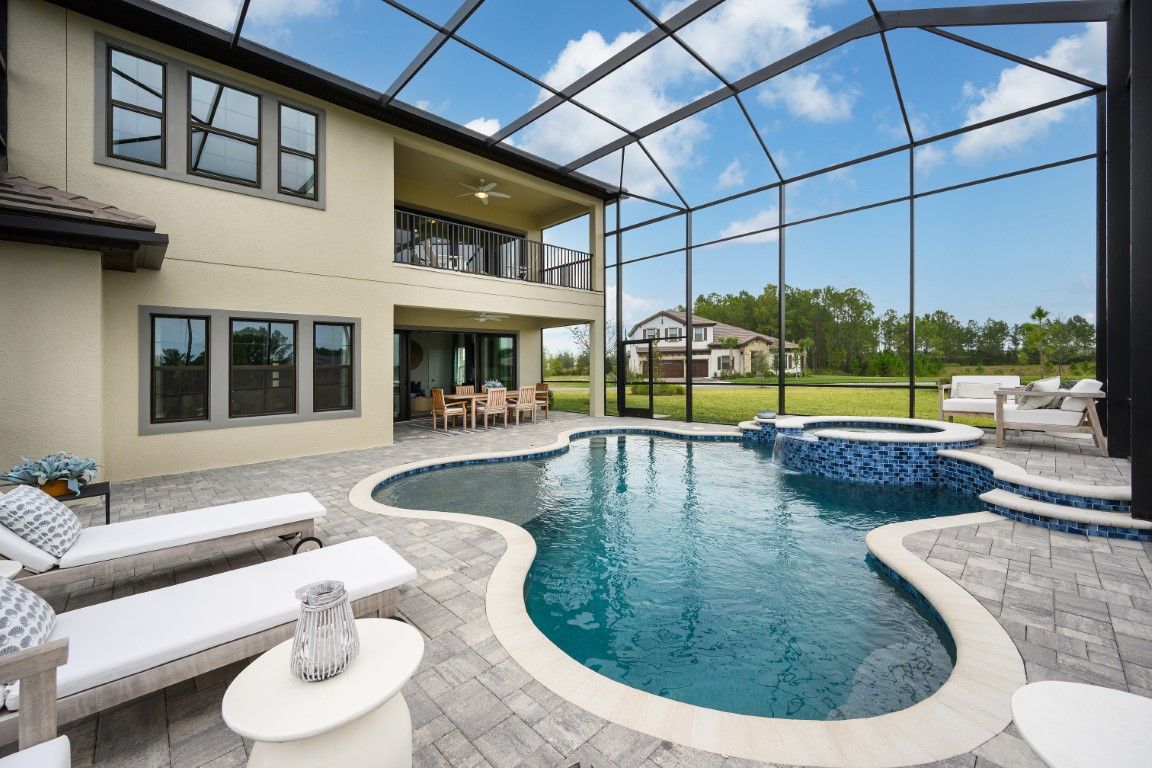 Granada II at Two Rivers - Pool and Covered Lanai