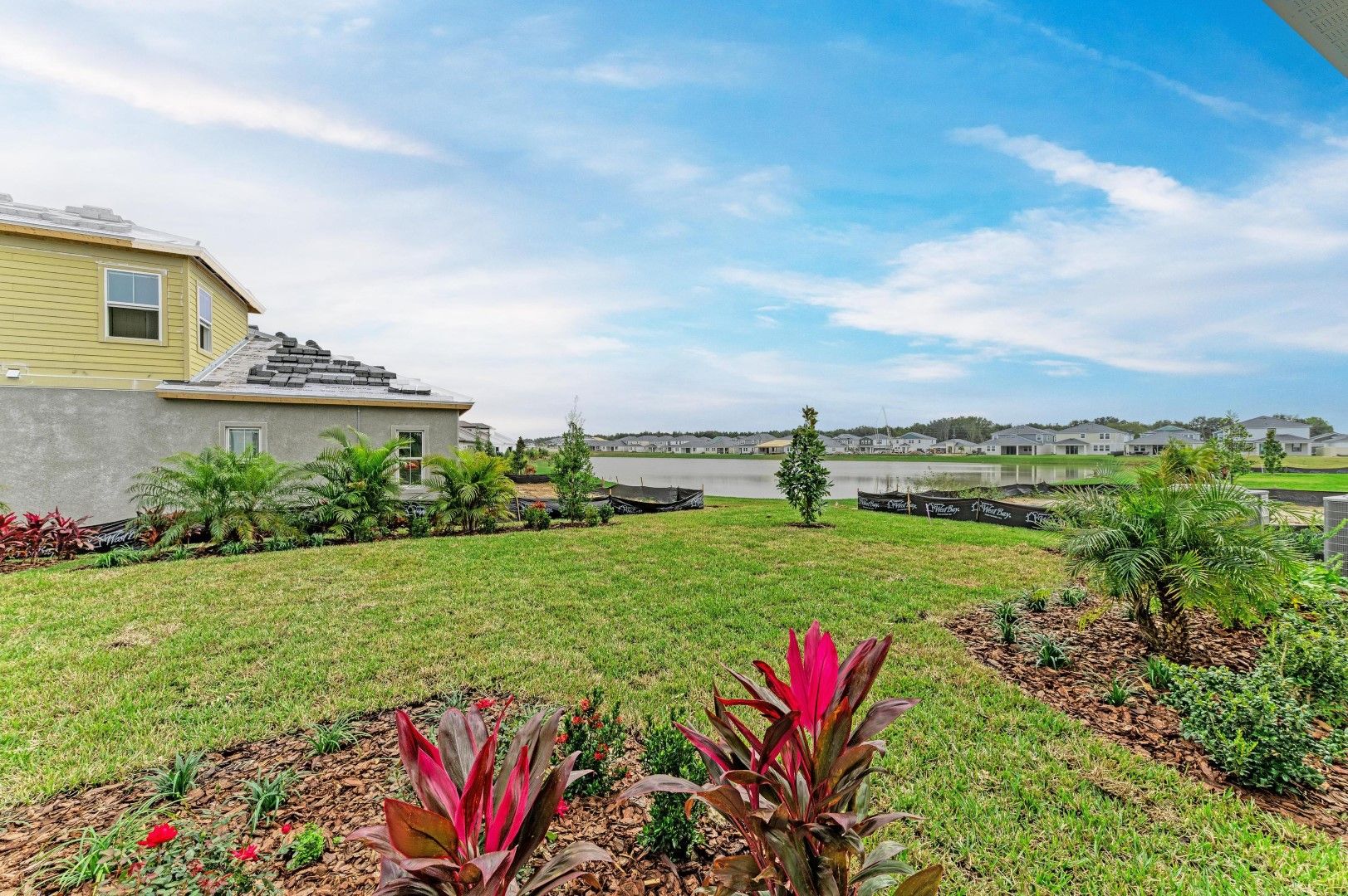 Pelican - 10186 Surrey Rose Dr - Lot 31-28 (62) (Large)