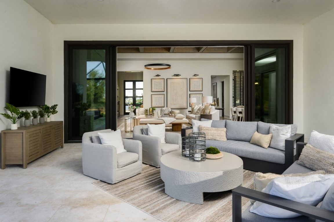 Campania Grande II at Star Farms | Covered Lanai