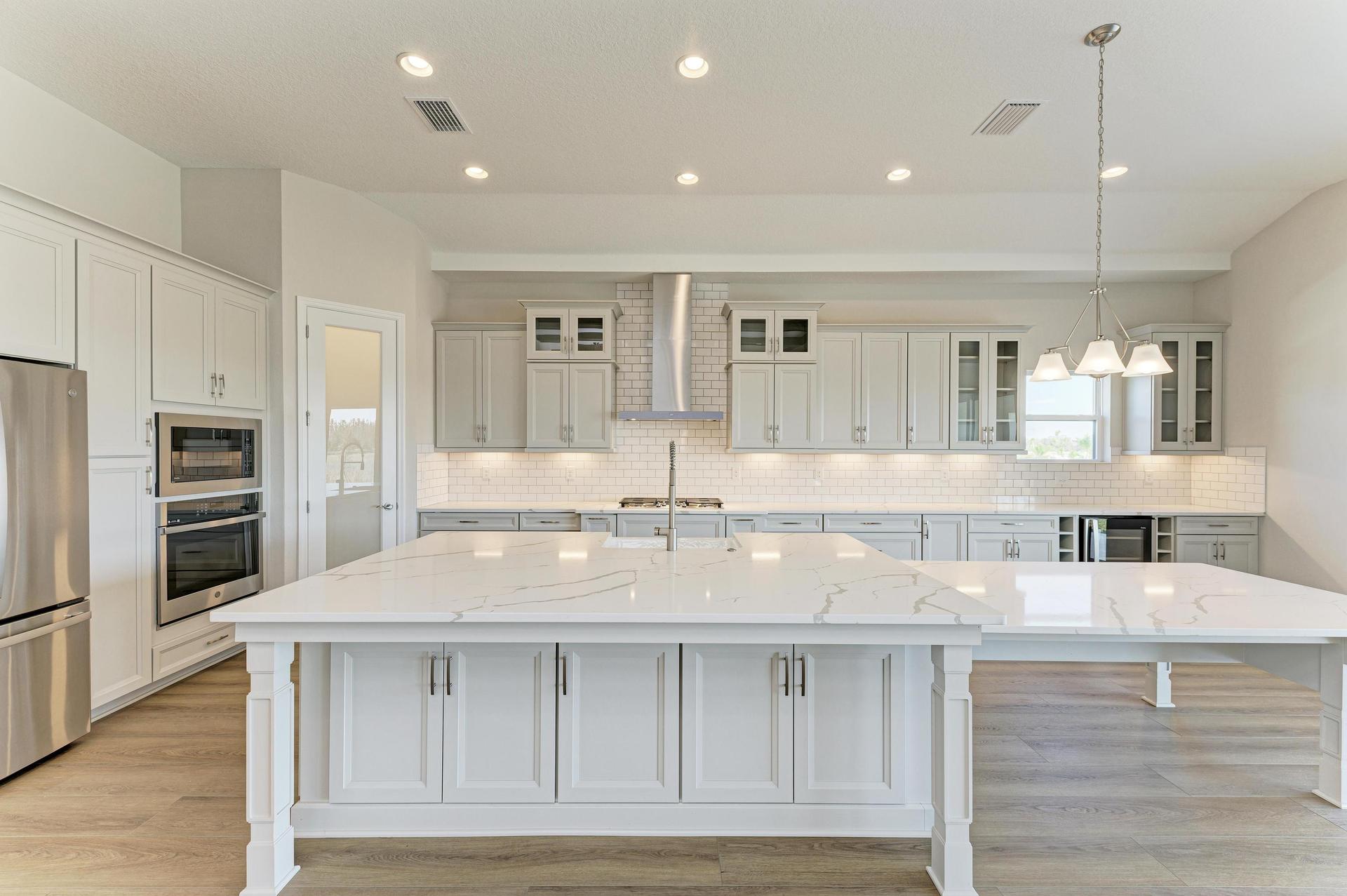 Biscayne II - 2058 Arching Branch - Gourmet Kitchen