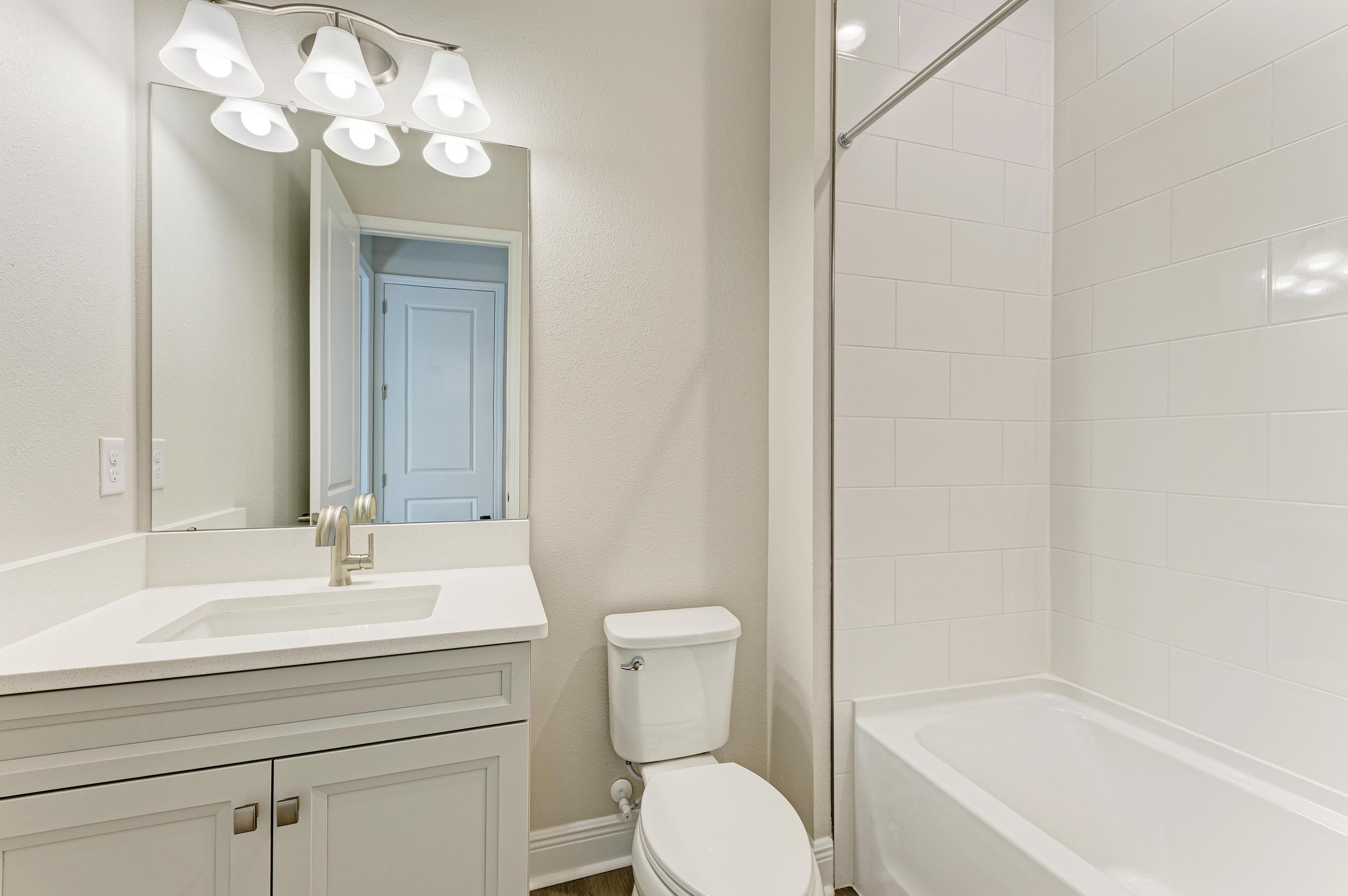 Biscayne II - 2058 Arching Branch - Secondary Bathroom